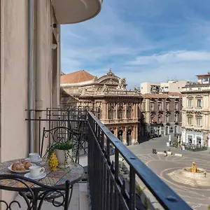 https://bnb-il-sovrano.taorminaitalyhotels.com