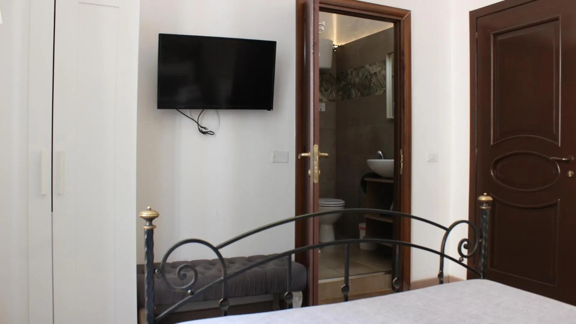 Rooms Piramide Rome Maison d'hôtes
